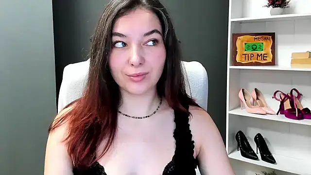 Snapshot of Meagn_Extasy chatting on 13, 7, 2026 Meagn Extasy online show from 13, 7, 2026