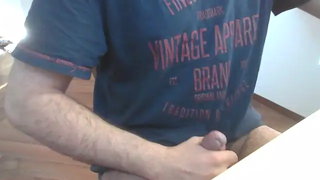 Snapshot of HornyBoy__2004 chatting on 3, 3, 2025 HornyBoy 2004 online show from 3, 3, 2025