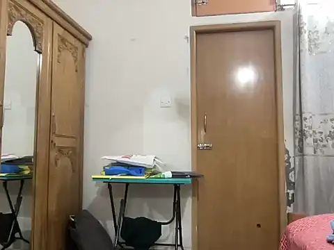 Snapshot of zakly69 chatting on 5, 3, 2026 zakly69 online show from 5, 3, 2026