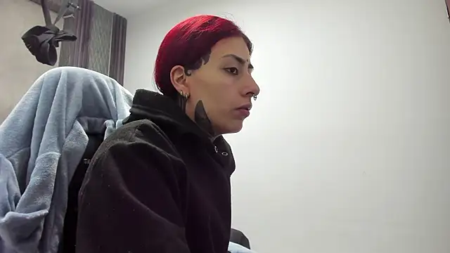 selene red  online show from 6, 2, 2026