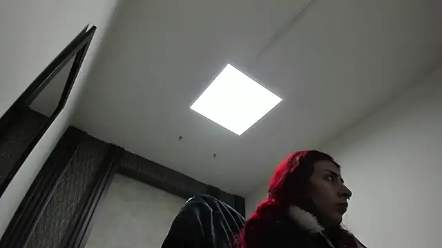 Snapshot of selene_red_ chatting on 6, 3, 2026 selene red online show from 6, 3, 2026