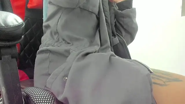 Snapshot of selene_red_ chatting on 27, 3, 2026 selene red online show from 27, 3, 2026