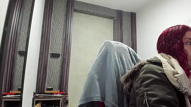 Snapshot of selene_red_ chatting on 11, 4, 2026 selene red online show from 11, 4, 2026