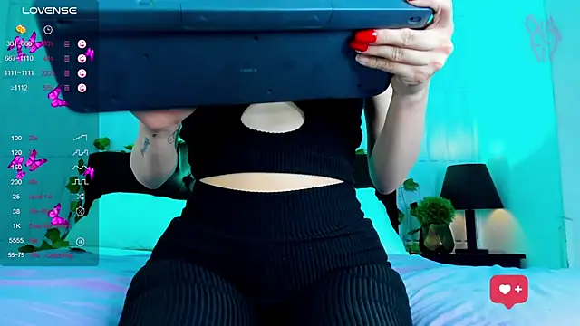 Staicy Nasty online show from 17, 2, 2025