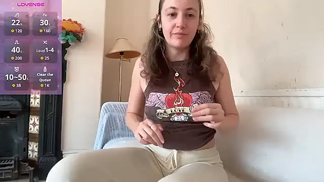 Littlelolo60 online show from 30, 6, 2026