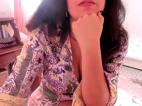 Snapshot of Evademarville chatting on 28, 9, 2025 Evademarville online show from 28, 9, 2025