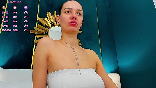 Snapshot of AprilWong chatting on 1, 4, 2026 AprilWong online show from 1, 4, 2026