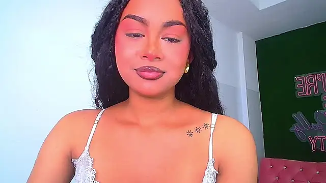 Snapshot of brenda_a_ chatting on 11, 1, 2025 brenda a online show from 11, 1, 2025
