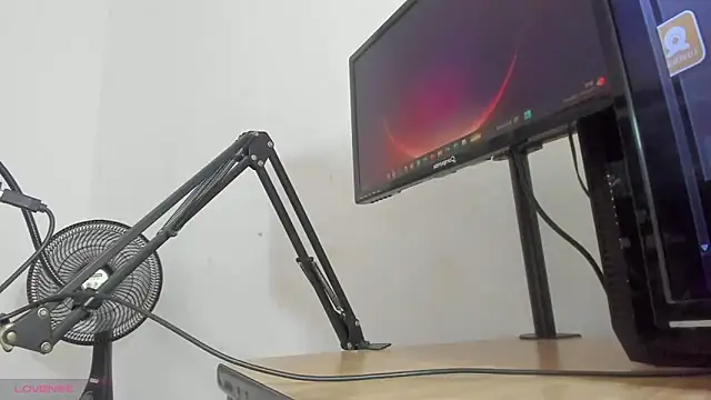 Snapshot of Scarlett_811 chatting on 24, 4, 2026 Scarlett 811 online show from 24, 4, 2026