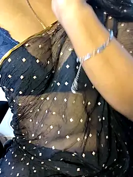 Snapshot of VR_here_4U chatting on 17, 12, 2025 VR here 4U online show from 17, 12, 2025