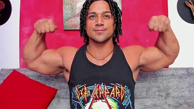 Snapshot of MikeEstevess chatting on 20, 12, 2024 MikeEstevess online show from 20, 12, 2024