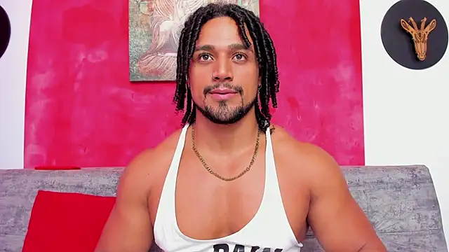 Snapshot of MikeEstevess chatting on 12, 1, 2025 MikeEstevess online show from 12, 1, 2025