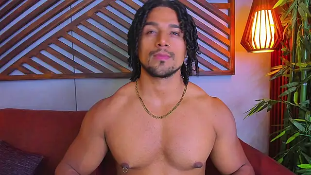 Snapshot of MikeEstevess chatting on 25, 1, 2025 MikeEstevess online show from 25, 1, 2025