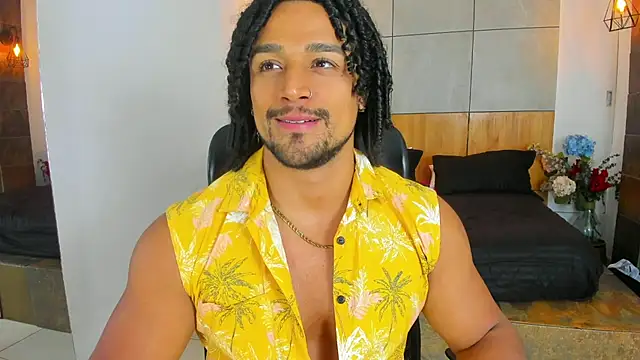 Snapshot of MikeEstevess chatting on 31, 1, 2025 MikeEstevess online show from 31, 1, 2025