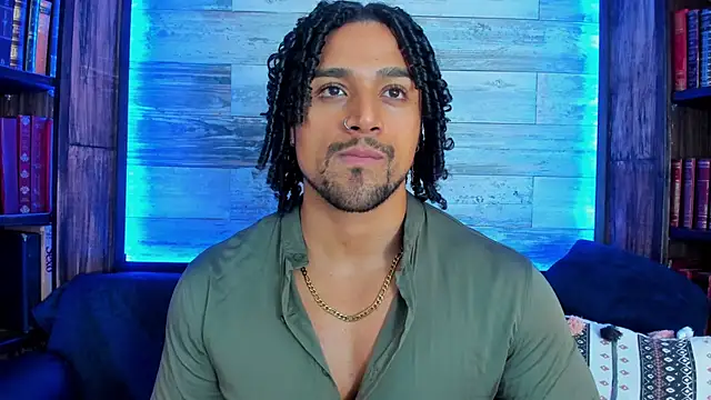 Snapshot of MikeEstevess chatting on 16, 2, 2025 MikeEstevess online show from 16, 2, 2025