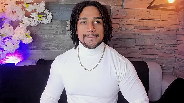 Snapshot of MikeEstevess chatting on 23, 2, 2025 MikeEstevess online show from 23, 2, 2025