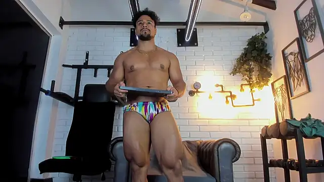 Snapshot of MikeEstevess chatting on 10, 3, 2025 MikeEstevess online show from 10, 3, 2025