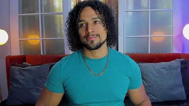 Snapshot of MikeEstevess chatting on 18, 3, 2025 MikeEstevess online show from 18, 3, 2025