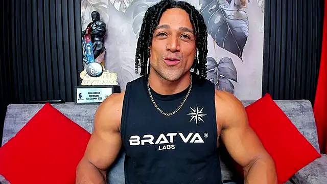 Snapshot of MikeEstevess chatting on 13, 9, 2025 MikeEstevess online show from 13, 9, 2025