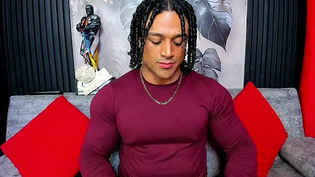 Snapshot of MikeEstevess chatting on 18, 10, 2025 MikeEstevess online show from 18, 10, 2025