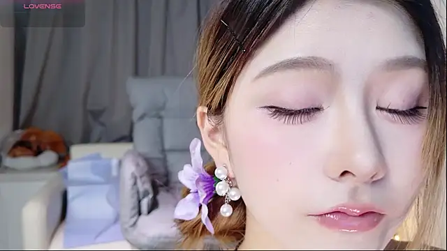 Momoever123456 online show from 30, 11, 2025