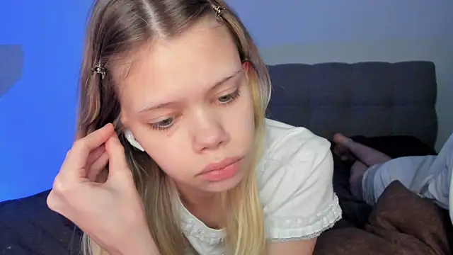 chansetolove online show from 3, 3, 2025