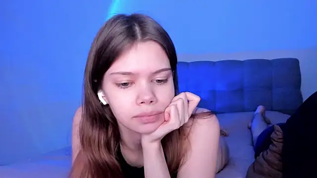 Snapshot of chansetolove chatting on 3, 3, 2026 chansetolove online show from 3, 3, 2026