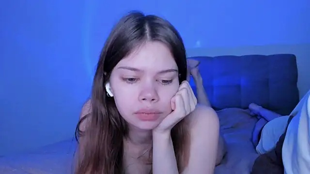 Snapshot of chansetolove chatting on 15, 3, 2026 chansetolove online show from 15, 3, 2026