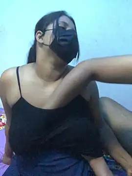 NOORA-GIRL online show from 20, 1, 2025