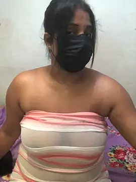 NOORA-GIRL online show from 5, 3, 2025