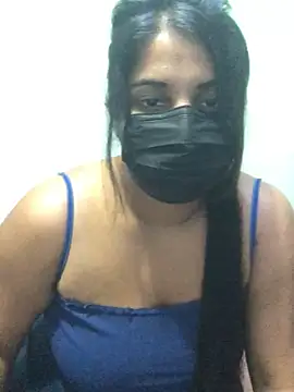 NOORA-GIRL online show from 11, 3, 2025