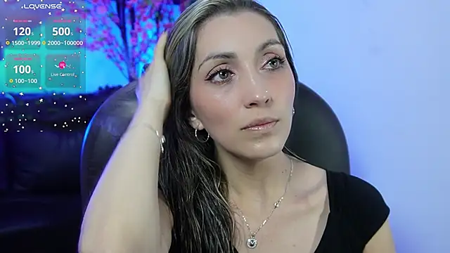 Snapshot of anny_sweet72 chatting on 13, 5, 2026 anny sweet72 online show from 13, 5, 2026