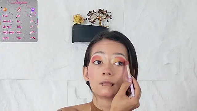 zorravioletta1 online show from 1, 10, 2025