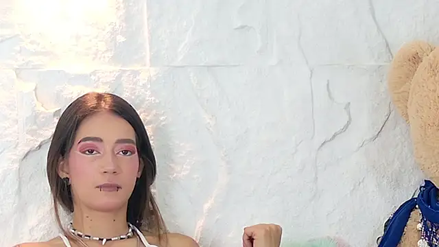 zorravioletta1 online show from 3, 10, 2025