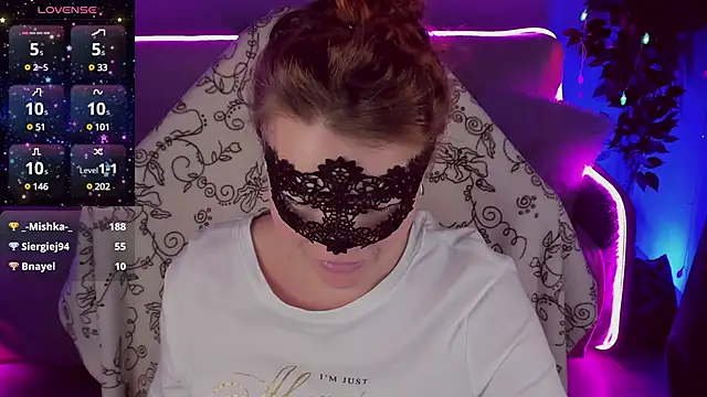 Snapshot of Sexy-Housewife chatting on 16, 1, 2025 Sexy-Housewife online show from 16, 1, 2025