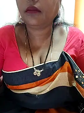 Snapshot of Swapna_143 chatting on 8, 12, 2024 Swapna 143 online show from 8, 12, 2024
