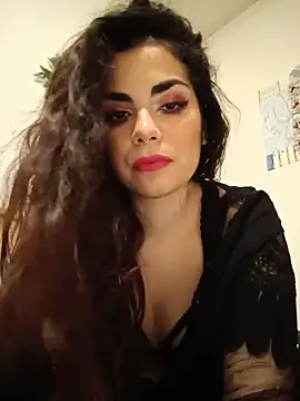 Snapshot of Saturnia_Yvonne chatting on 5, 2, 2025 Saturnia Yvonne online show from 5, 2, 2025