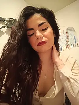 Snapshot of Saturnia_Yvonne chatting on 28, 2, 2025 Saturnia Yvonne online show from 28, 2, 2025