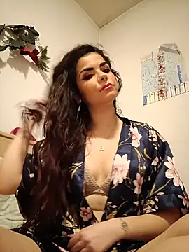 Snapshot of Saturnia_Yvonne chatting on 11, 3, 2025 Saturnia Yvonne online show from 11, 3, 2025