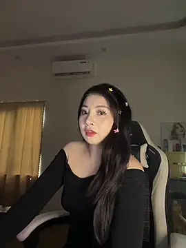 Snapshot of MiMi_0293 chatting on 2, 4, 2026 MiMi 0293 online show from 2, 4, 2026