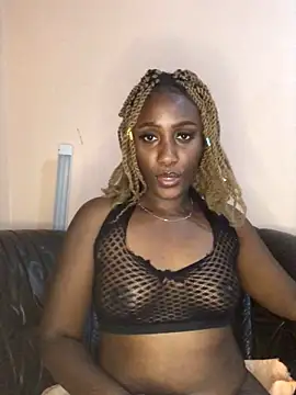 Snapshot of Lola_kims chatting on 6, 1, 2025 Lola kims online show from 6, 1, 2025