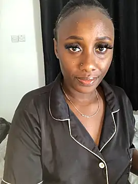 Snapshot of Lola_kims chatting on 5, 2, 2025 Lola kims online show from 5, 2, 2025