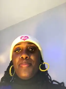 Snapshot of Lola_kims chatting on 27, 6, 2026 Lola kims online show from 27, 6, 2026
