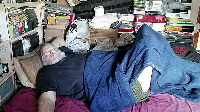 hadeszeuss2 online show from 4, 1, 2025