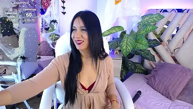 Camille jhonson online show from 11, 11, 2025