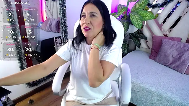 Camille jhonson online show from 21, 12, 2025