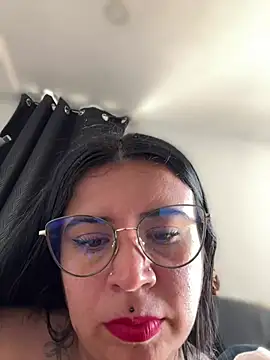 Snapshot of Devilsweet17 chatting on 21, 3, 2026 Devilsweet17 online show from 21, 3, 2026