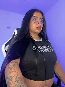 Snapshot of Devilsweet17 chatting on 24, 3, 2026 Devilsweet17 online show from 24, 3, 2026