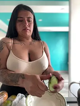 Snapshot of Devilsweet17 chatting on 28, 3, 2026 Devilsweet17 online show from 28, 3, 2026