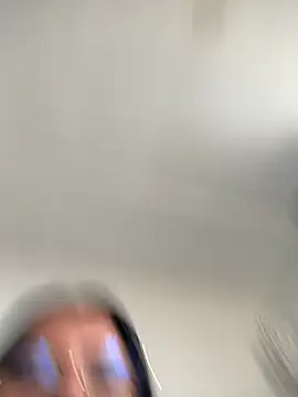 Snapshot of Devilsweet17 chatting on 3, 4, 2026 Devilsweet17 online show from 3, 4, 2026